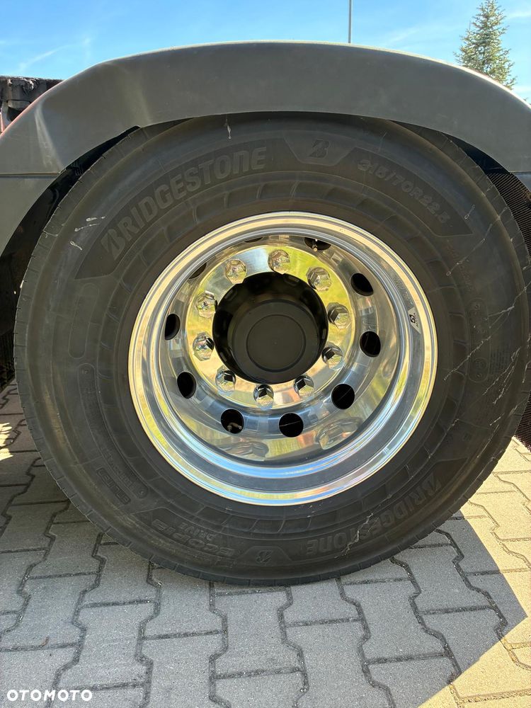 Renault T480 HIGH SLEEPER CAB - 13