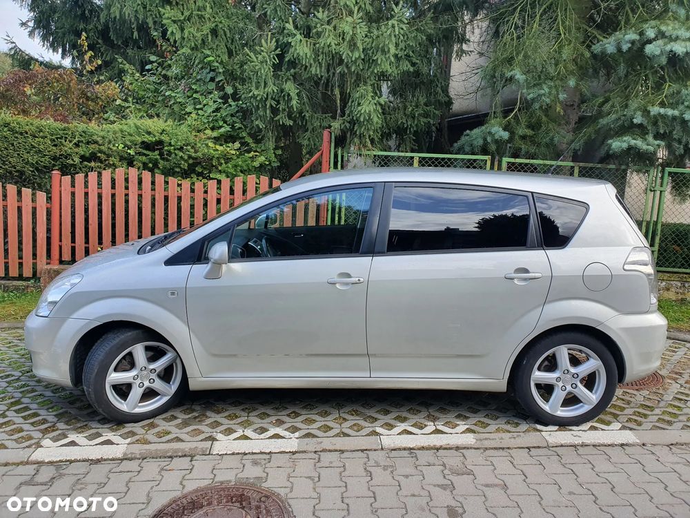 Toyota Corolla Verso 1.8 Sol - 2