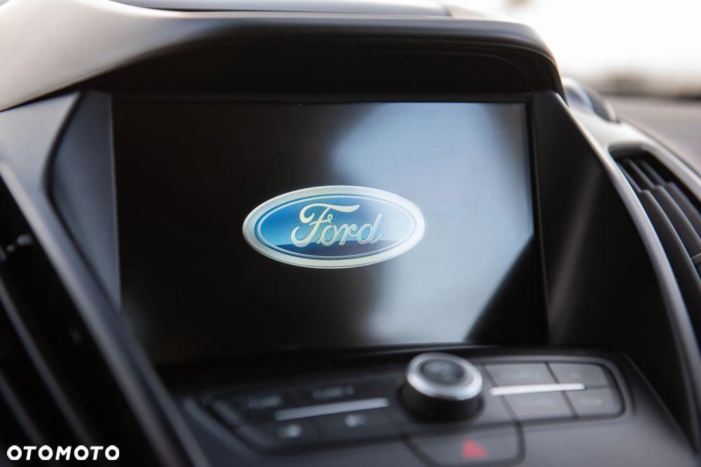 Ford Kuga 2.0 TDCi AWD Titanium - 12