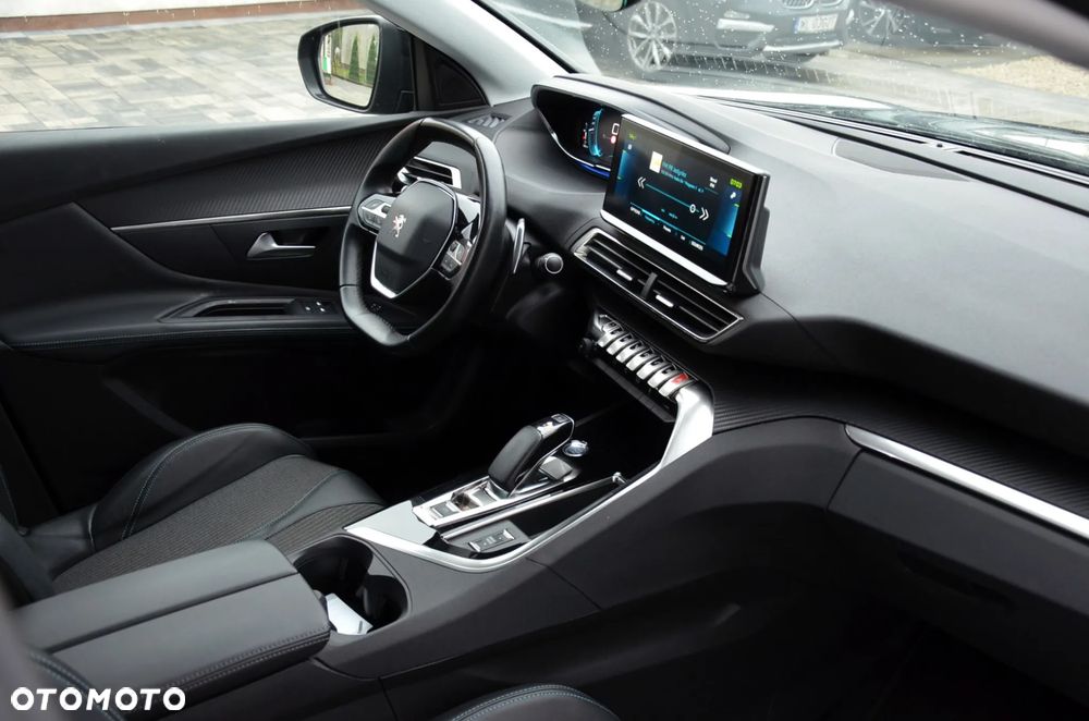 Peugeot 3008 225 e-EAT8 Allure - 21