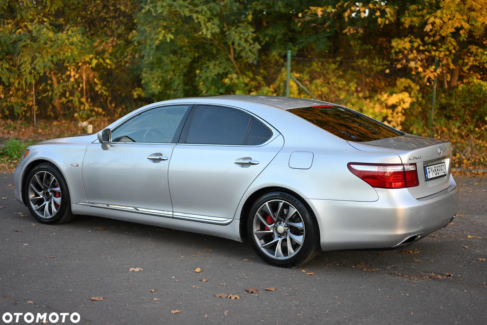 Lexus LS 460 Dynamic Line + Impression Line - 21