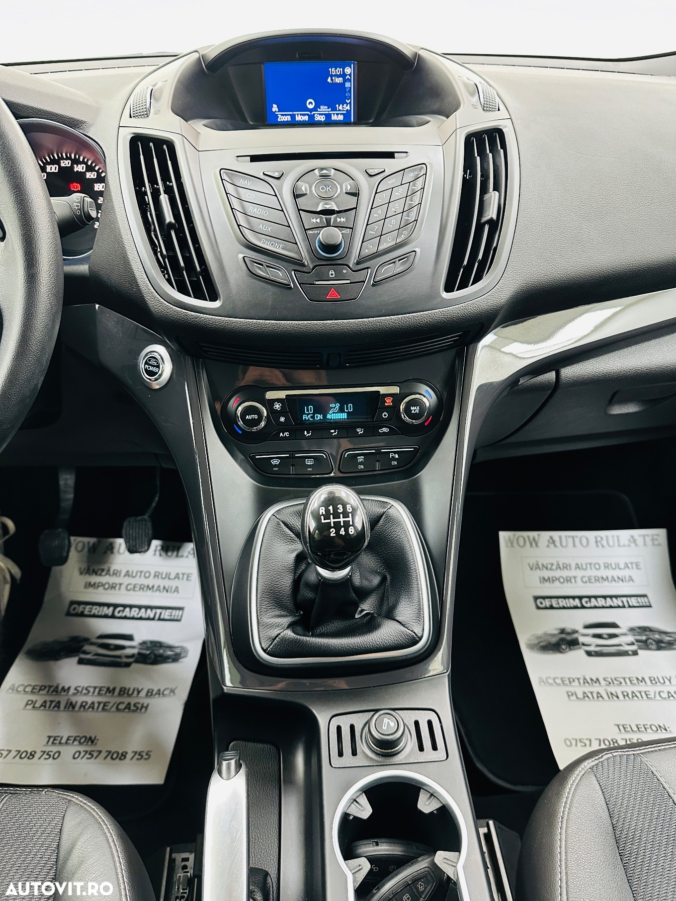 Ford Kuga - 27