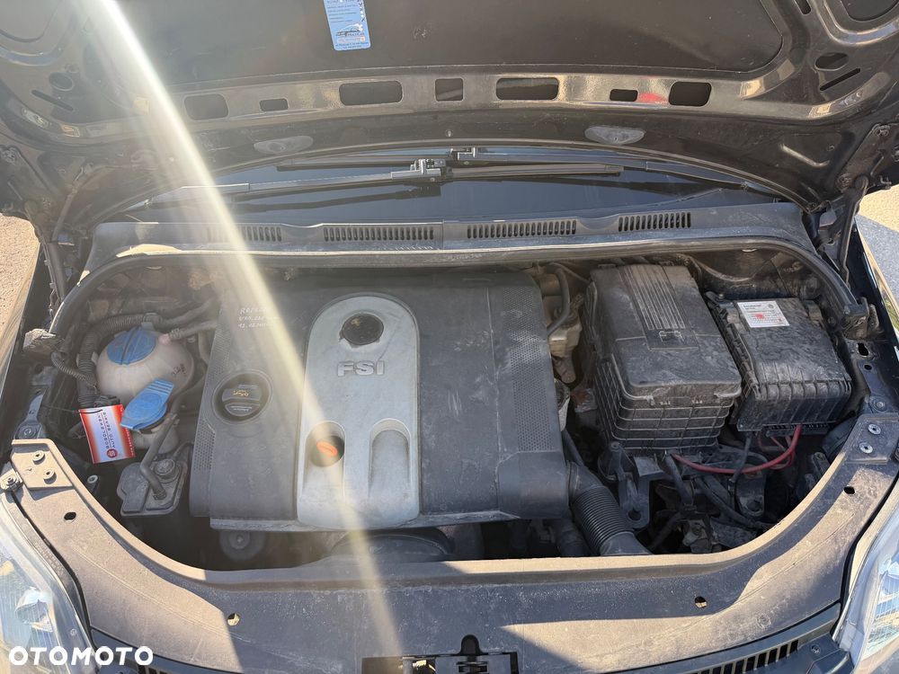 Volkswagen Golf 1.6 FSI Trendline - 9