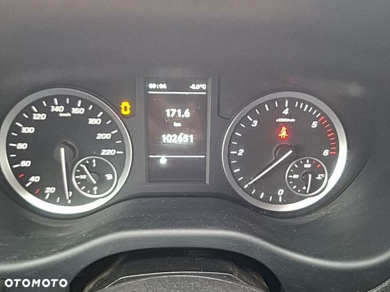 Mercedes-Benz Vito - 7