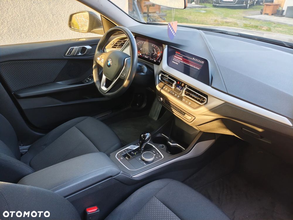 BMW Seria 2 - 18