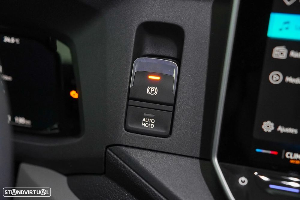 VW Crafter 35 2.0 TDI L3H3 - 18