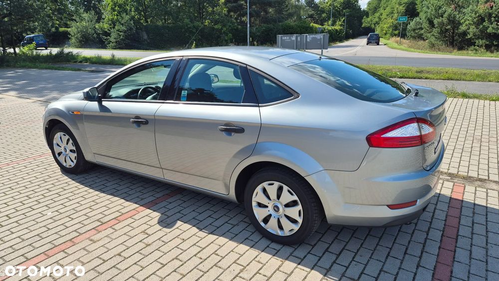 Ford Mondeo 1.6 Silver X - 4