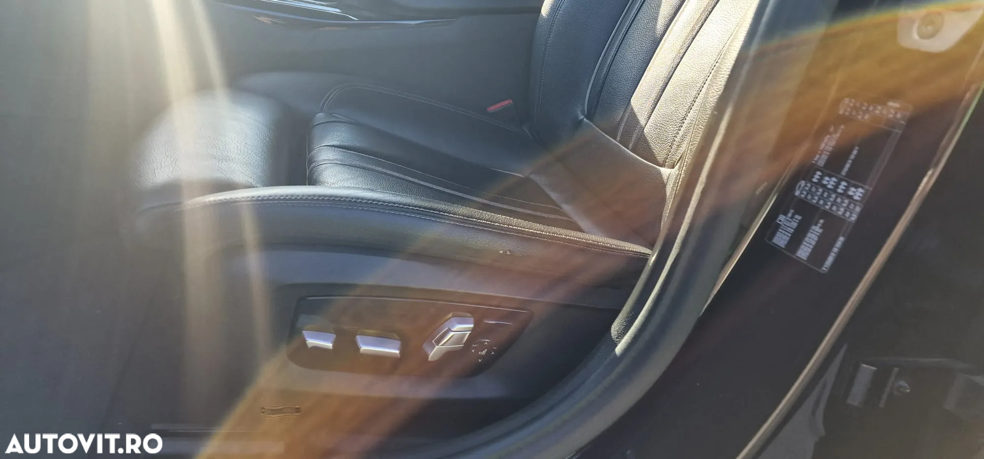 BMW Seria 5 520i AT - 14