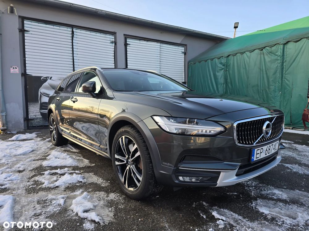 Volvo V90 Cross Country T6 AWD - 2