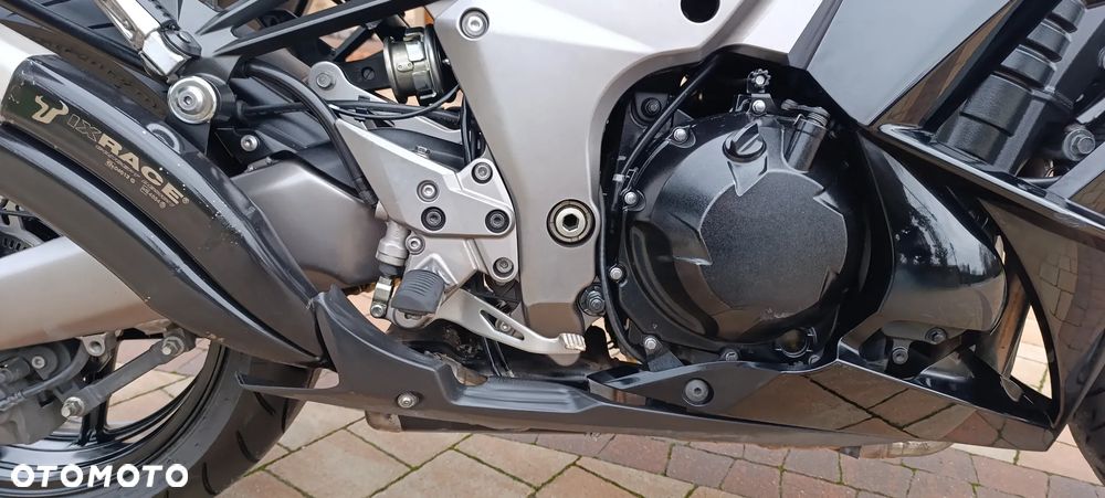 Kawasaki Ninja 1000 SX - 24