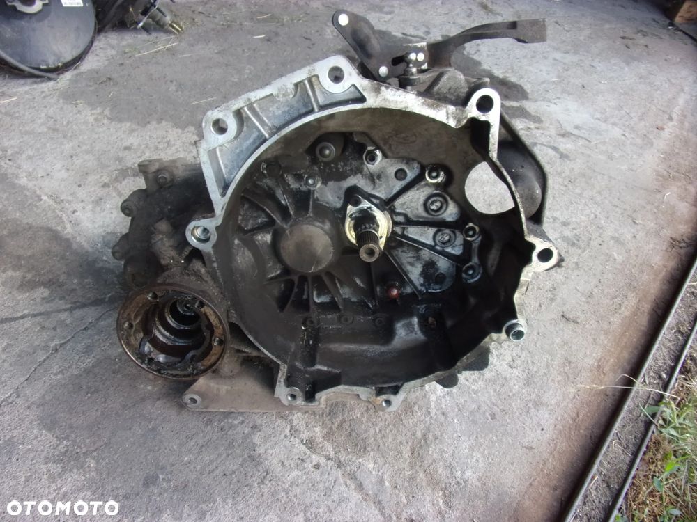 Skrzynia biegów manualna VW Skoda Seat Audi 1,2 GKU - 1