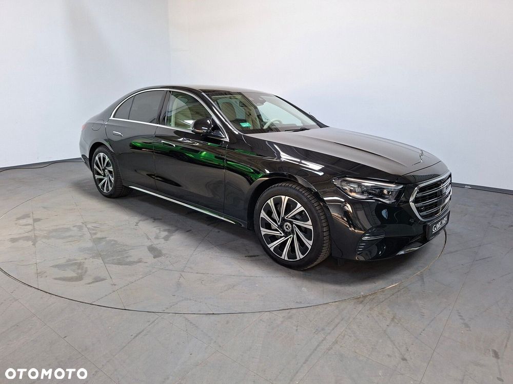 Mercedes-Benz Klasa E - 18