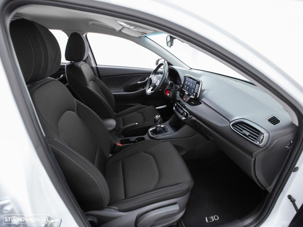 Hyundai i30 1.6 CRDI STyle - 9