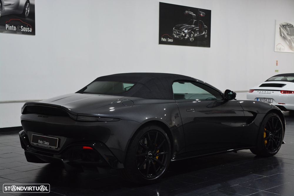 Aston Martin Vantage Roadster V8 - 18