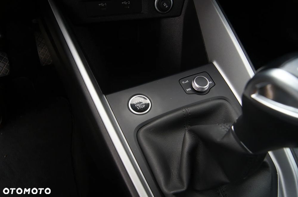 Audi A1 Sportback 25 TFSI advanced - 20