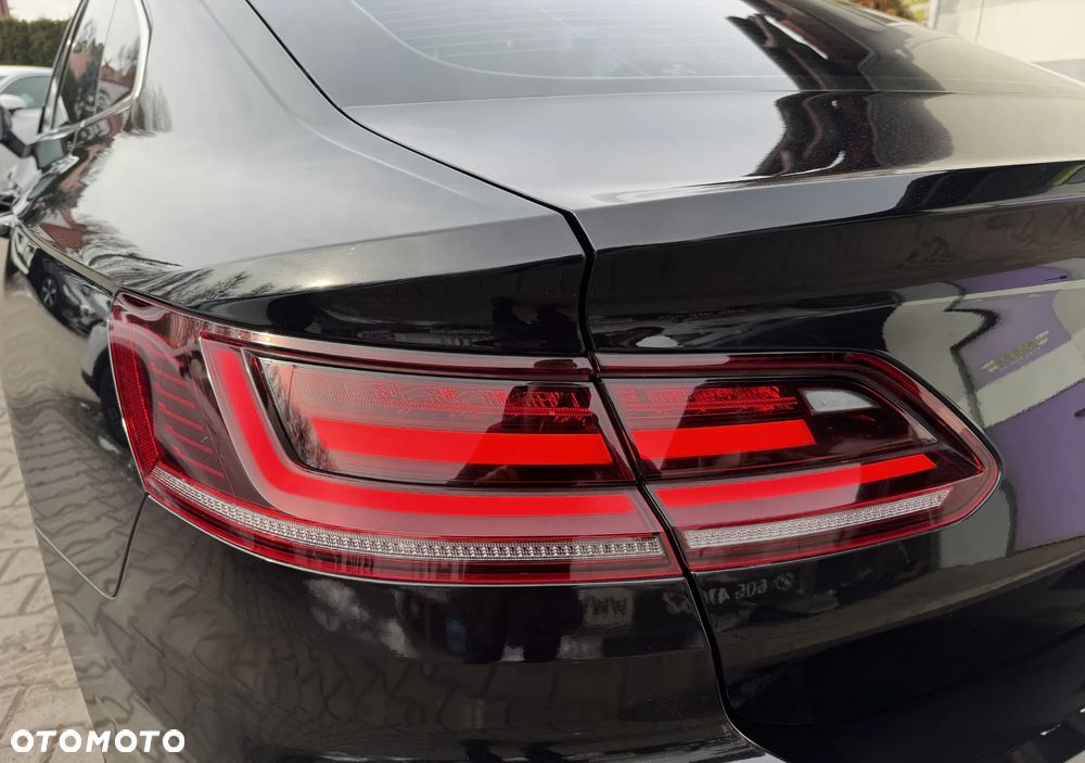 Volkswagen Arteon 2.0 TDI SCR DSG Elegance - 14