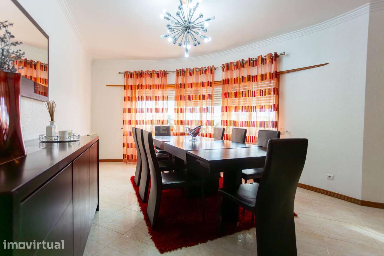 Apartamento T2+1 Duplex com elevador - Grande imagem: 2/40