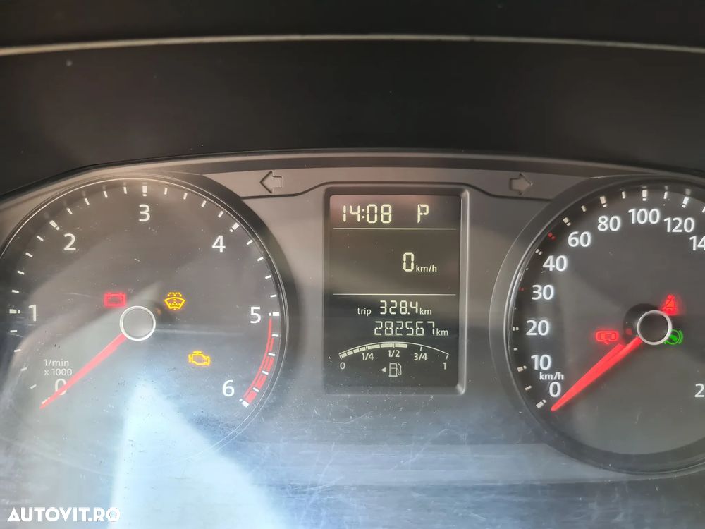 Volkswagen Transporter - 17