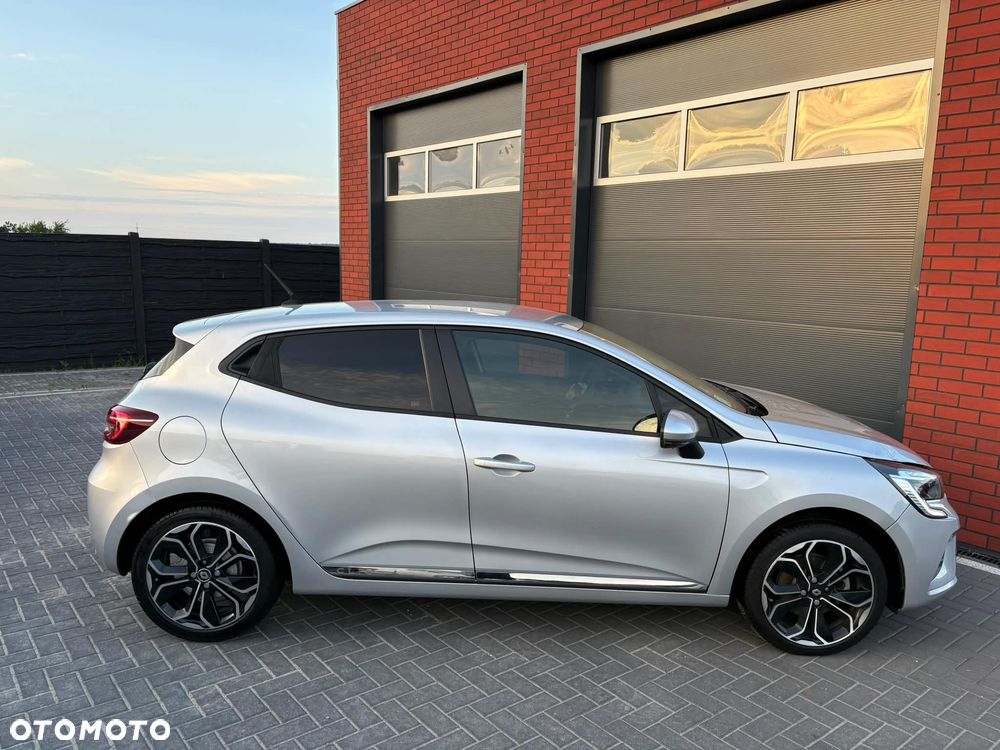 Renault Clio E-TECH 140 INTENS - 32