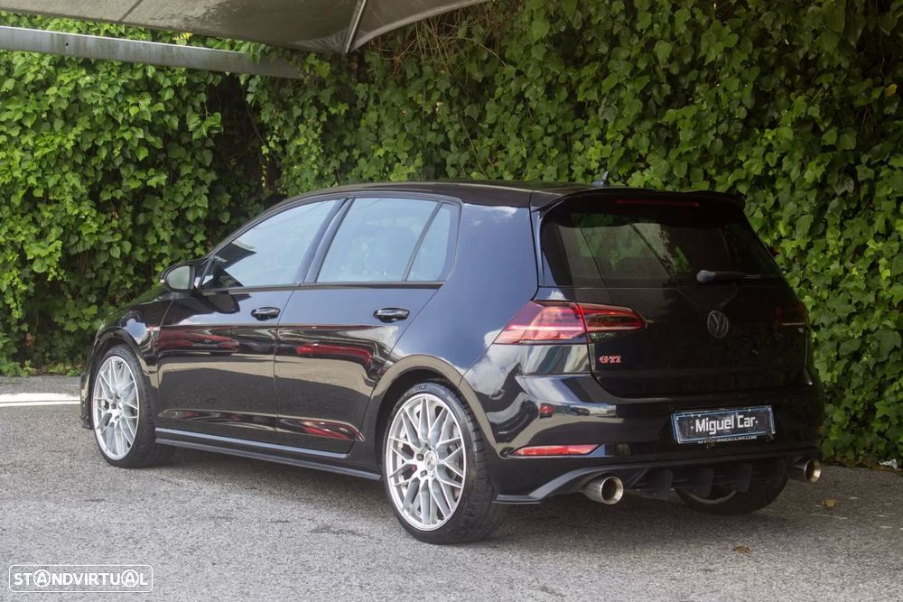 VW Golf 2.0 TSI GTI DSG - 11