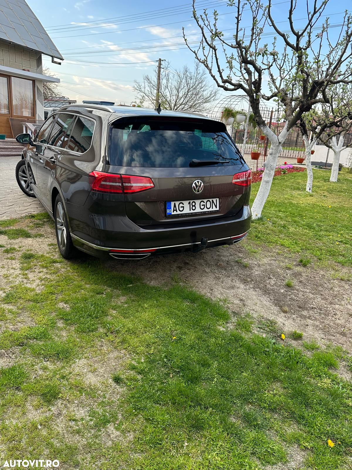 Volkswagen Passat Variant 1.6 TDI (BlueMotion Technology) DSG Comfortline - 13