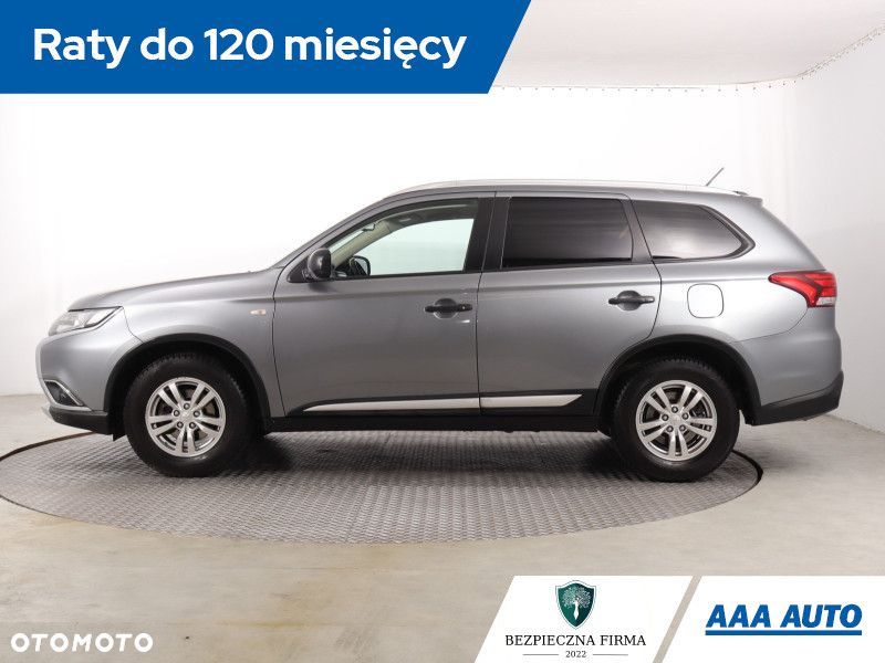 Mitsubishi Outlander - 4