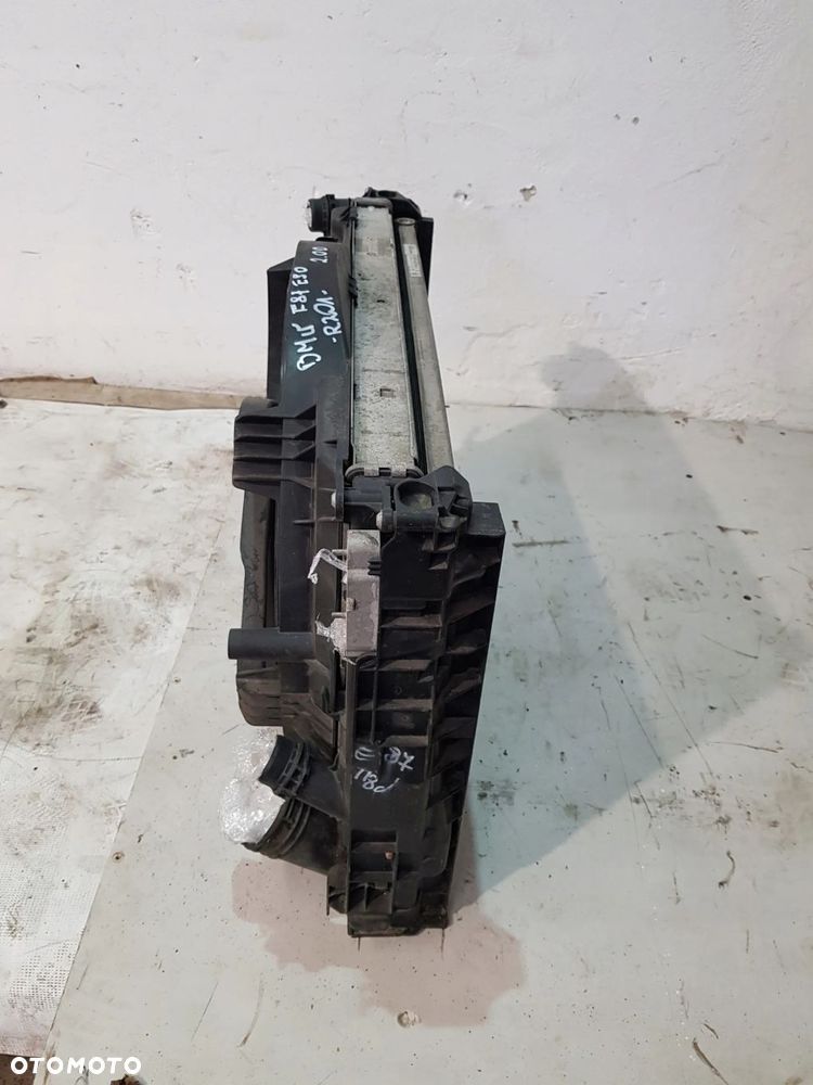 KOMPLET CHŁODNIC WENTYLATOR 7788906 BMW E87 E81 2.0D 05R - 5