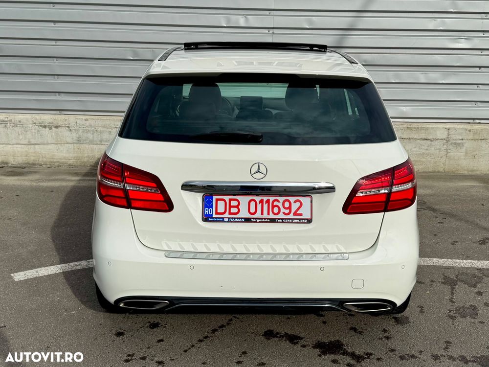 Mercedes-Benz B 180 d 7G-DCT Urban - 20