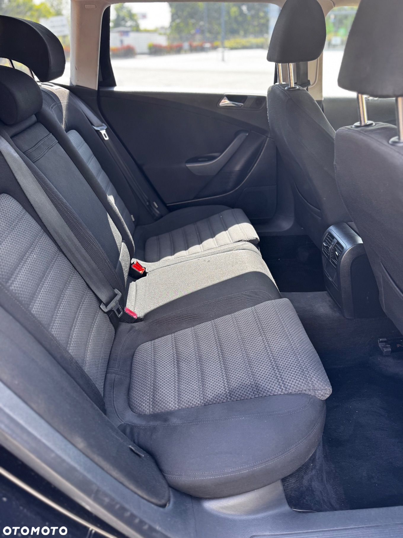 Volkswagen Passat 1.9 TDI Comfortline - 7
