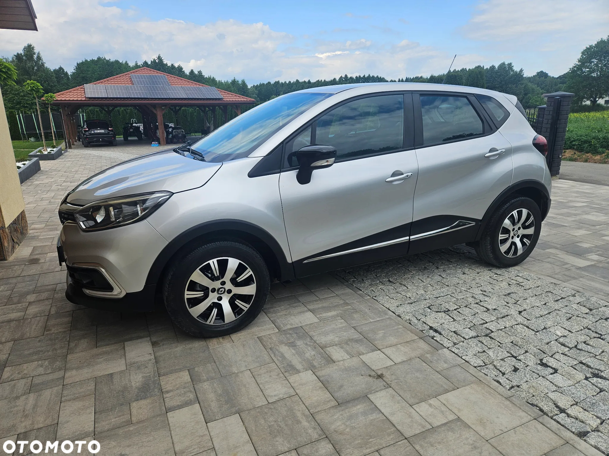 Renault Captur (ENERGY) TCe 90 BOSE EDITION - 21