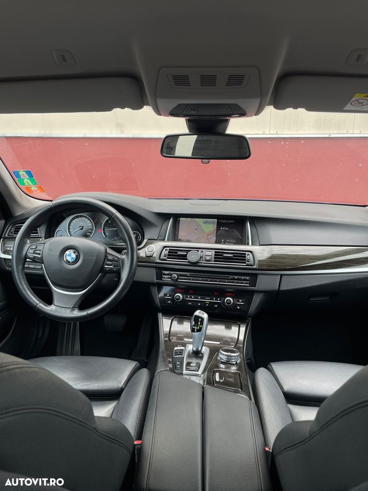 BMW Seria 5 525d xDrive Sport-Aut. Luxury Line - 7