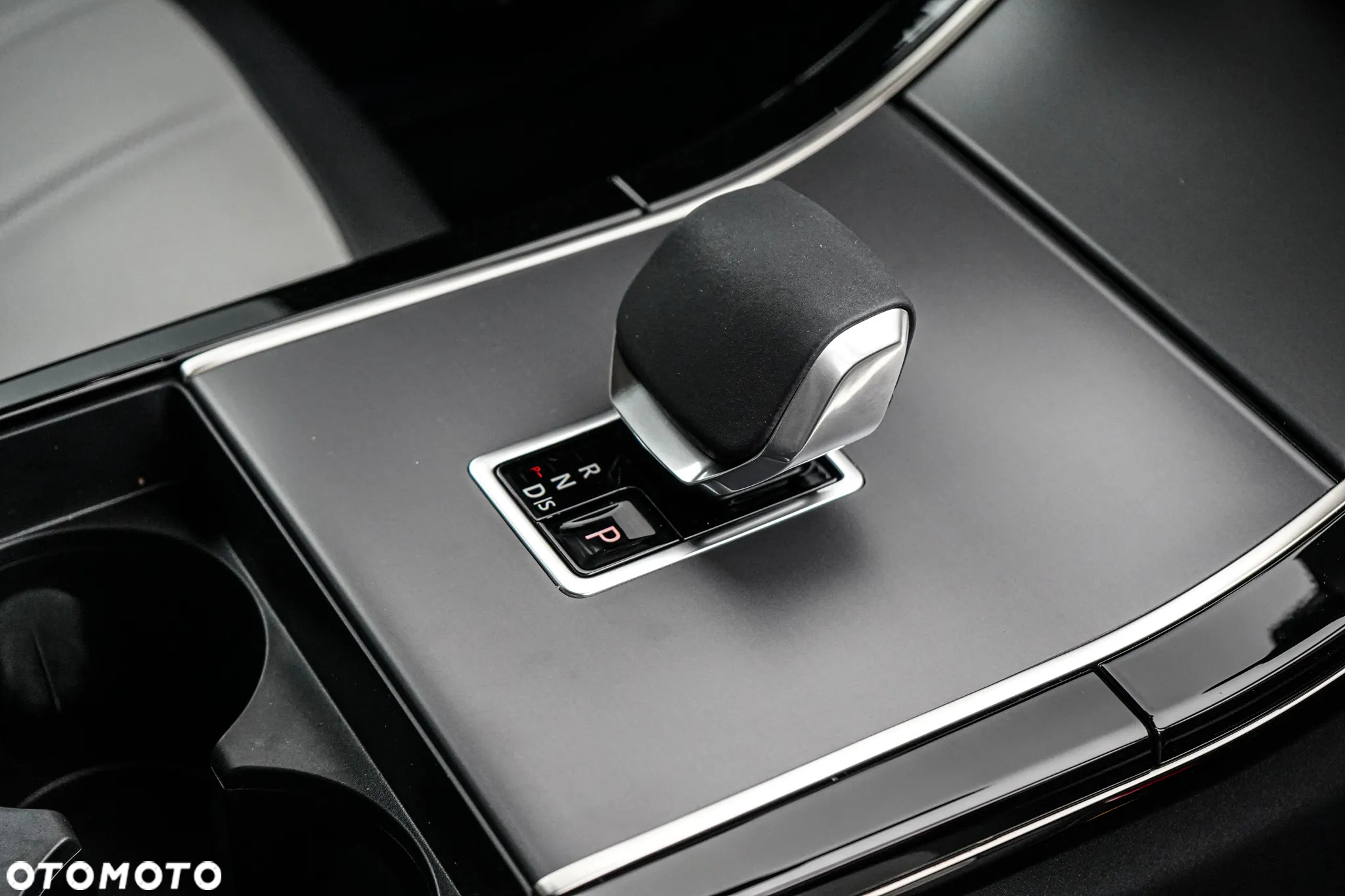 Land Rover Range Rover Evoque - 16
