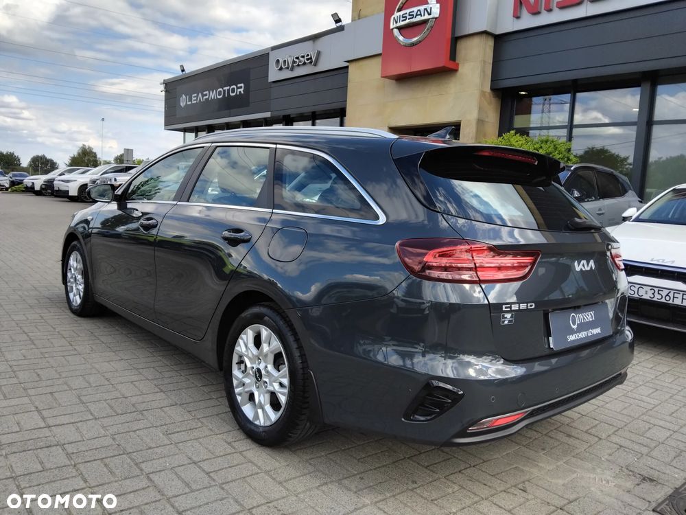Kia Ceed 1.5 T-GDI M - 3
