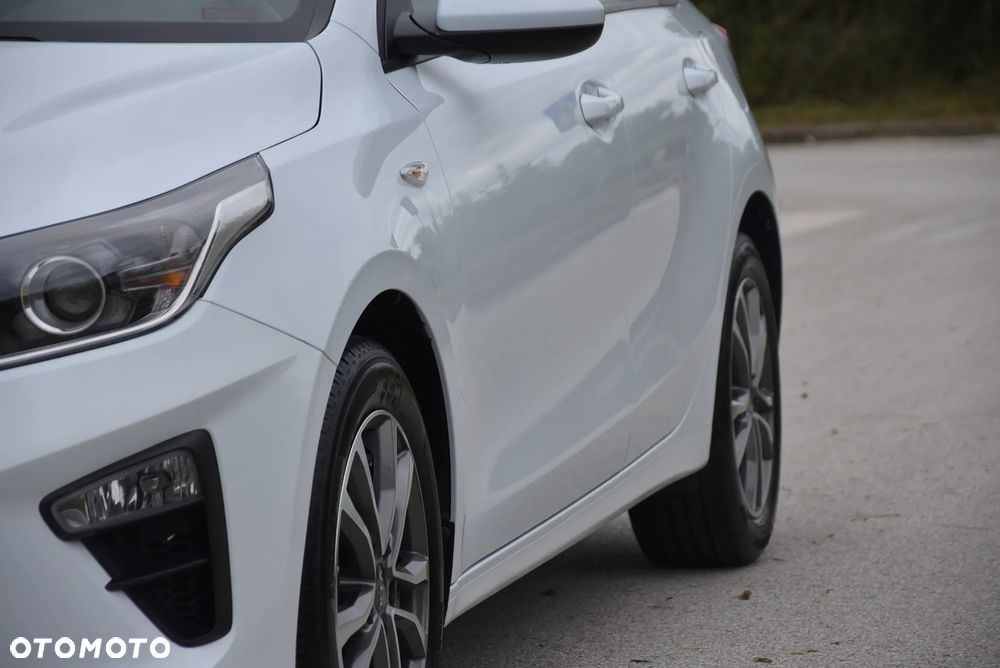 Kia Ceed 1.4 CVVT ISG Vision - 17