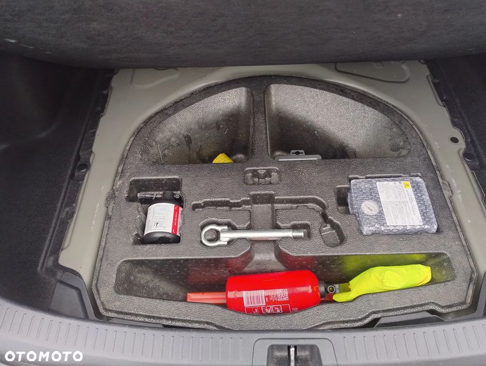 Toyota Corolla 1.5 Comfort - 25