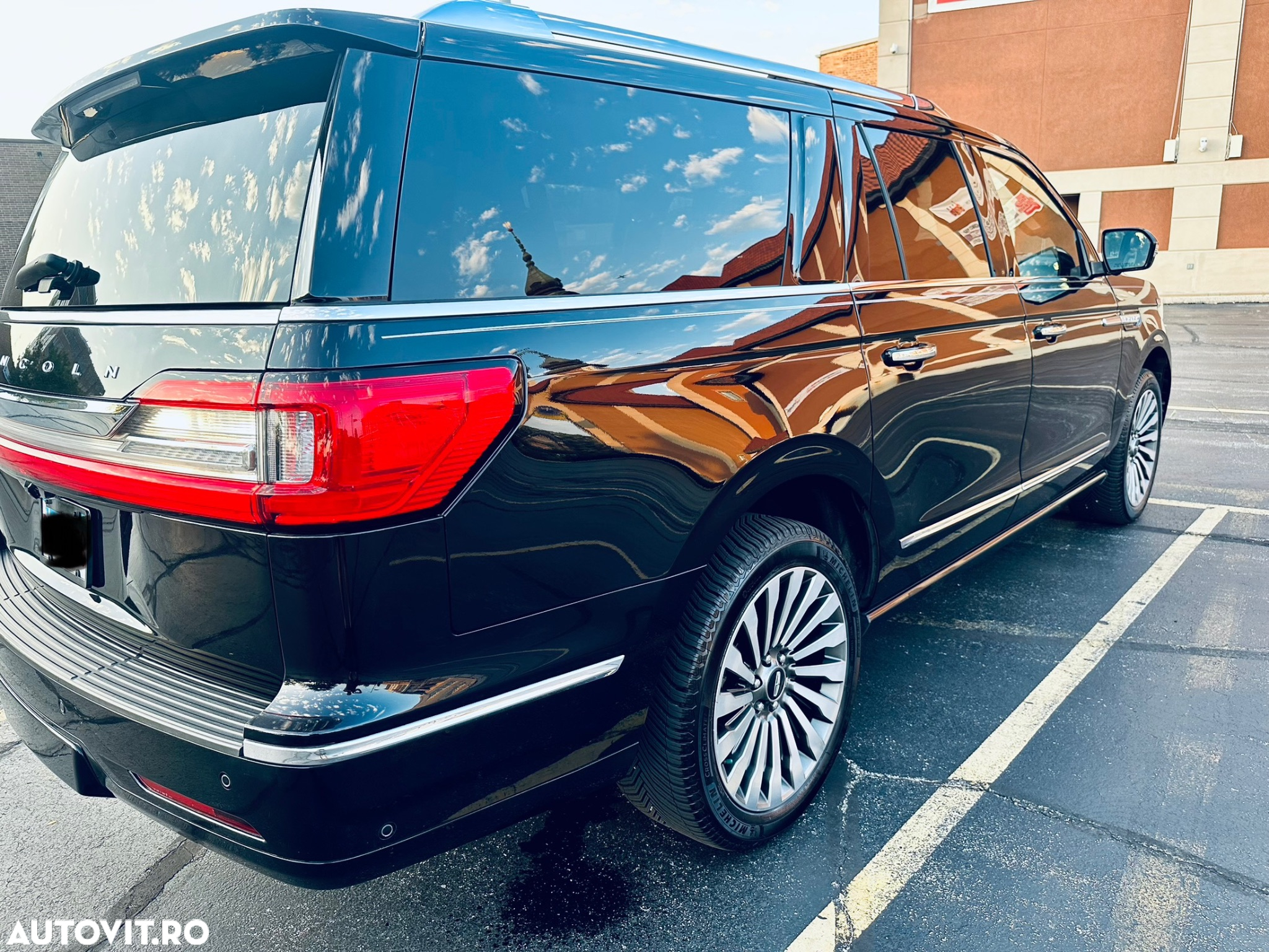 Lincoln Navigator - 29