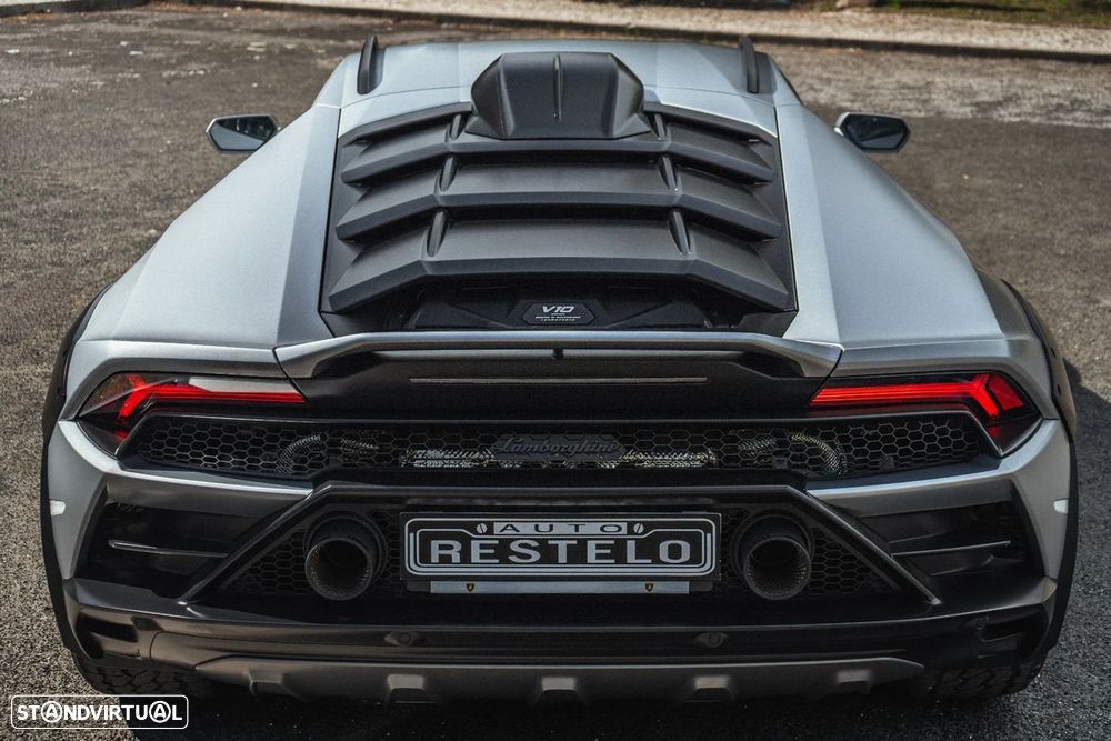 Lamborghini Huracán STerrato - 11