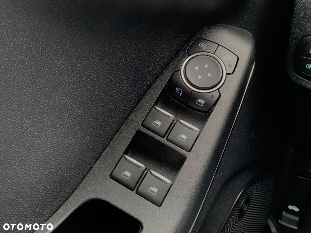 Ford Fiesta 1.0 EcoBoost mHEV ST-Line X - 23