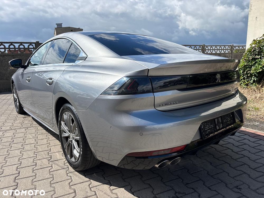 Peugeot 508 - 8