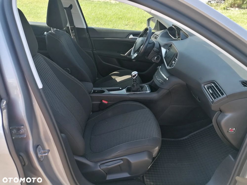 Peugeot 308 1.5 BlueHDi Active S&S - 21