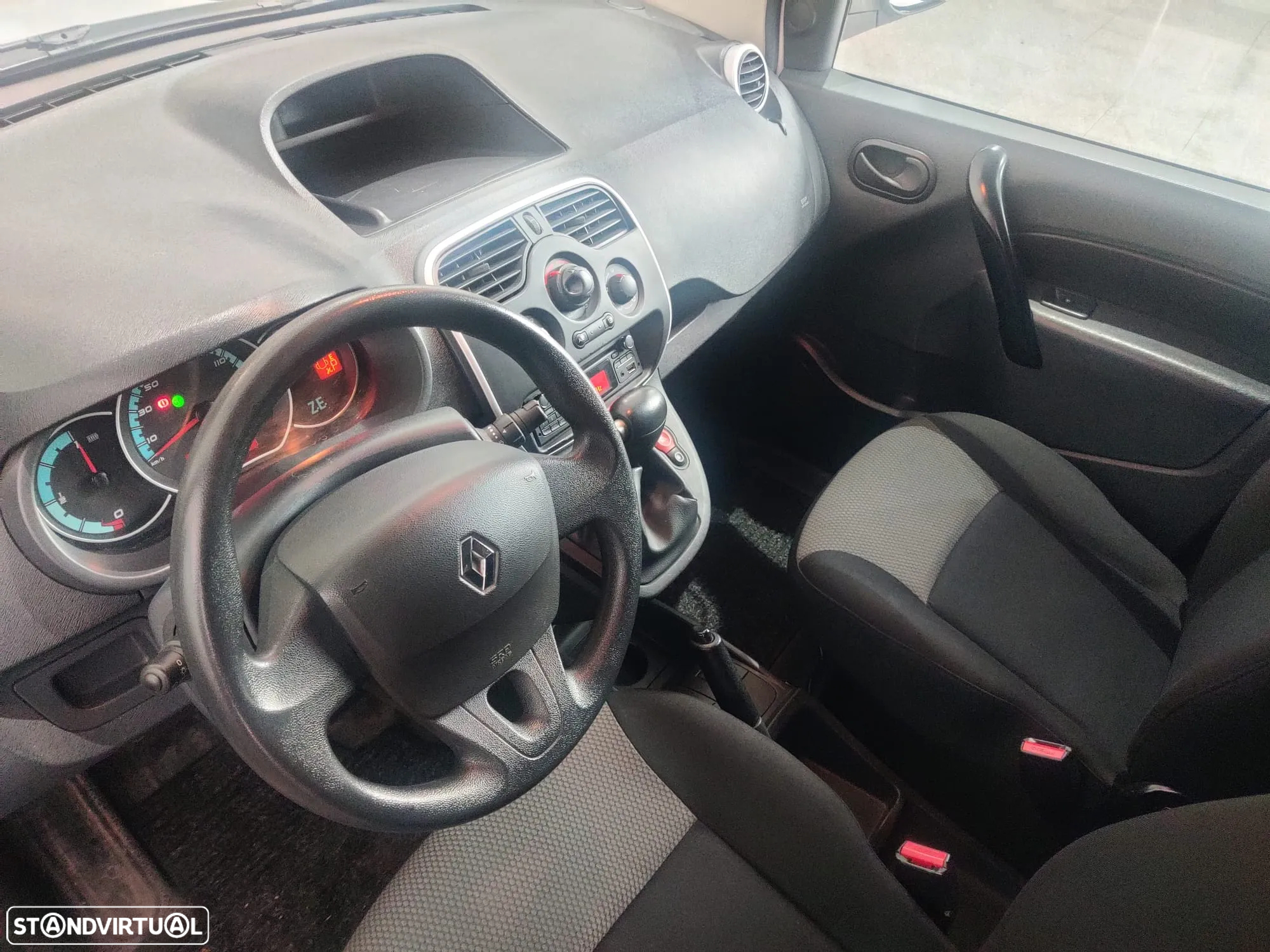 Renault Kangoo Maxi ZE - 9