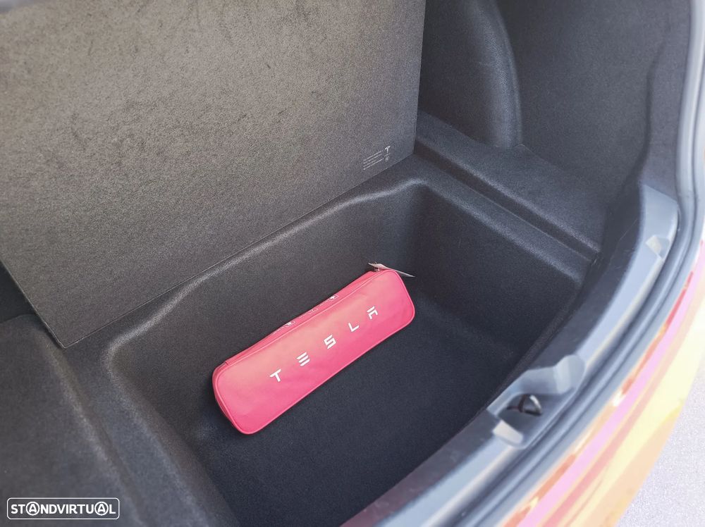 Tesla Model 3 Standard Range Plus RWD - 29
