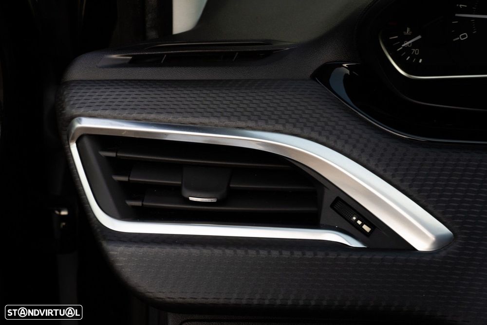 Peugeot 2008 1.2 PureTech Style - 28