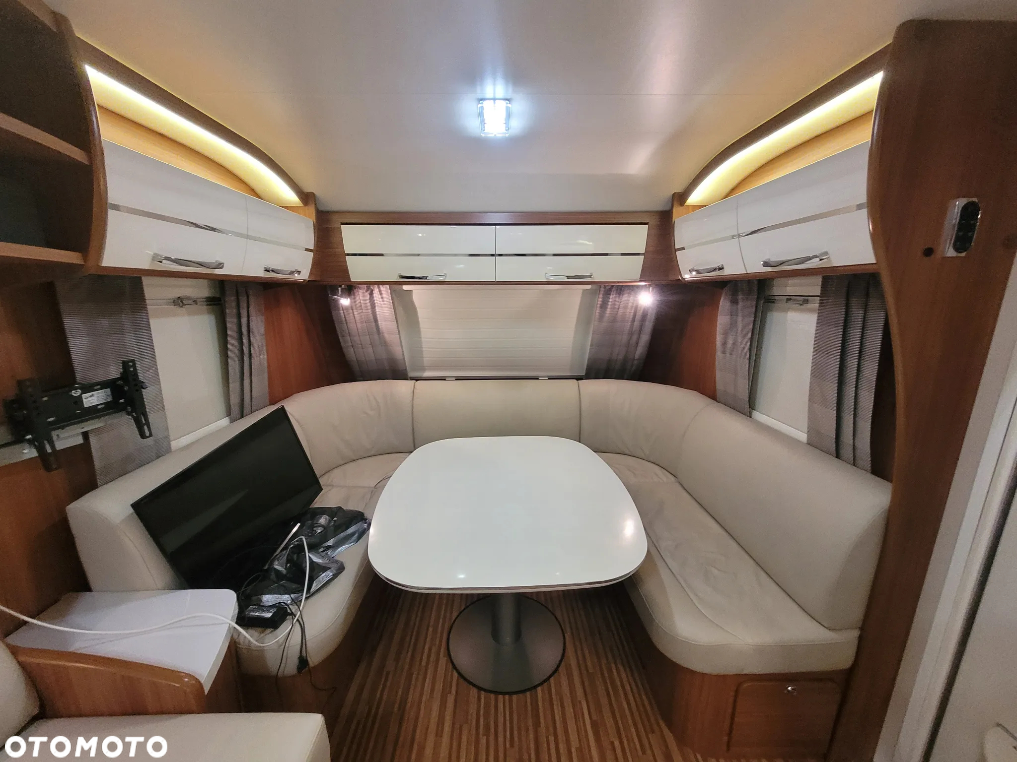 Adria Alpina 743UP zimowa ALDE, klimatyzacja,  przedsionek Isabella Penta - 12
