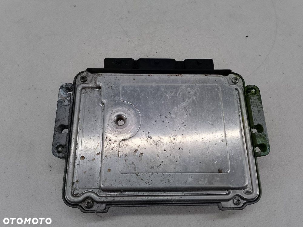 KOMPUTER, STEROWNIK FORD FOCUS II 0281011701 1.6 TDCI - 3