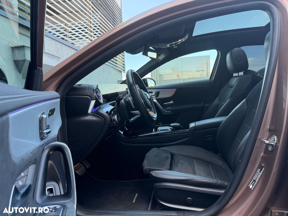 Mercedes-Benz A 250 e 8G-DCT Edition AMG Line - 14