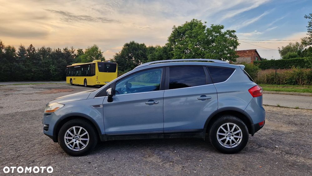 Ford Kuga 2.0 TDCi 4x4 Titanium - 6