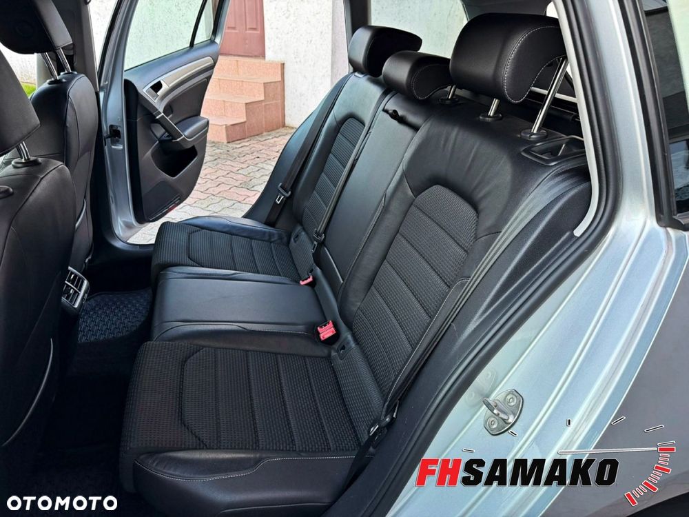 Volkswagen Golf 2.0 TDI (BlueMotion Technology) DSG Highline - 28