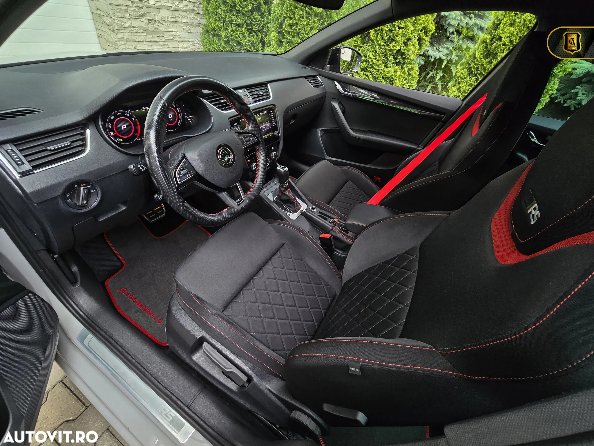 Skoda Octavia Combi 2.0 TSI DSG RS 245 - 4