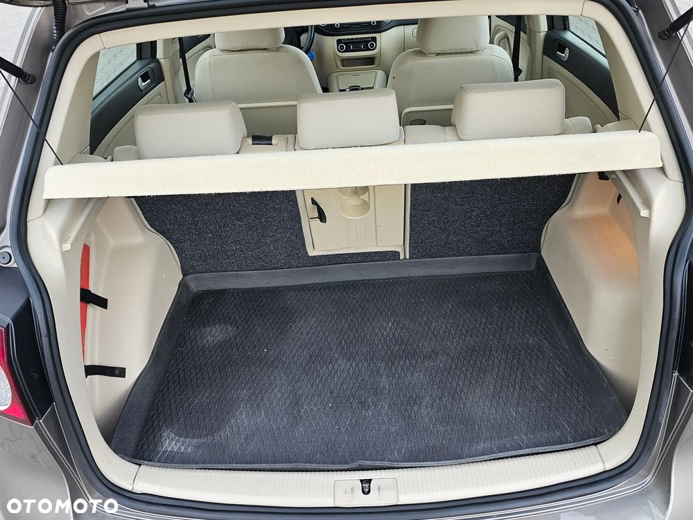 Volkswagen Golf Plus 1.4 TSI Comfortline DSG - 11